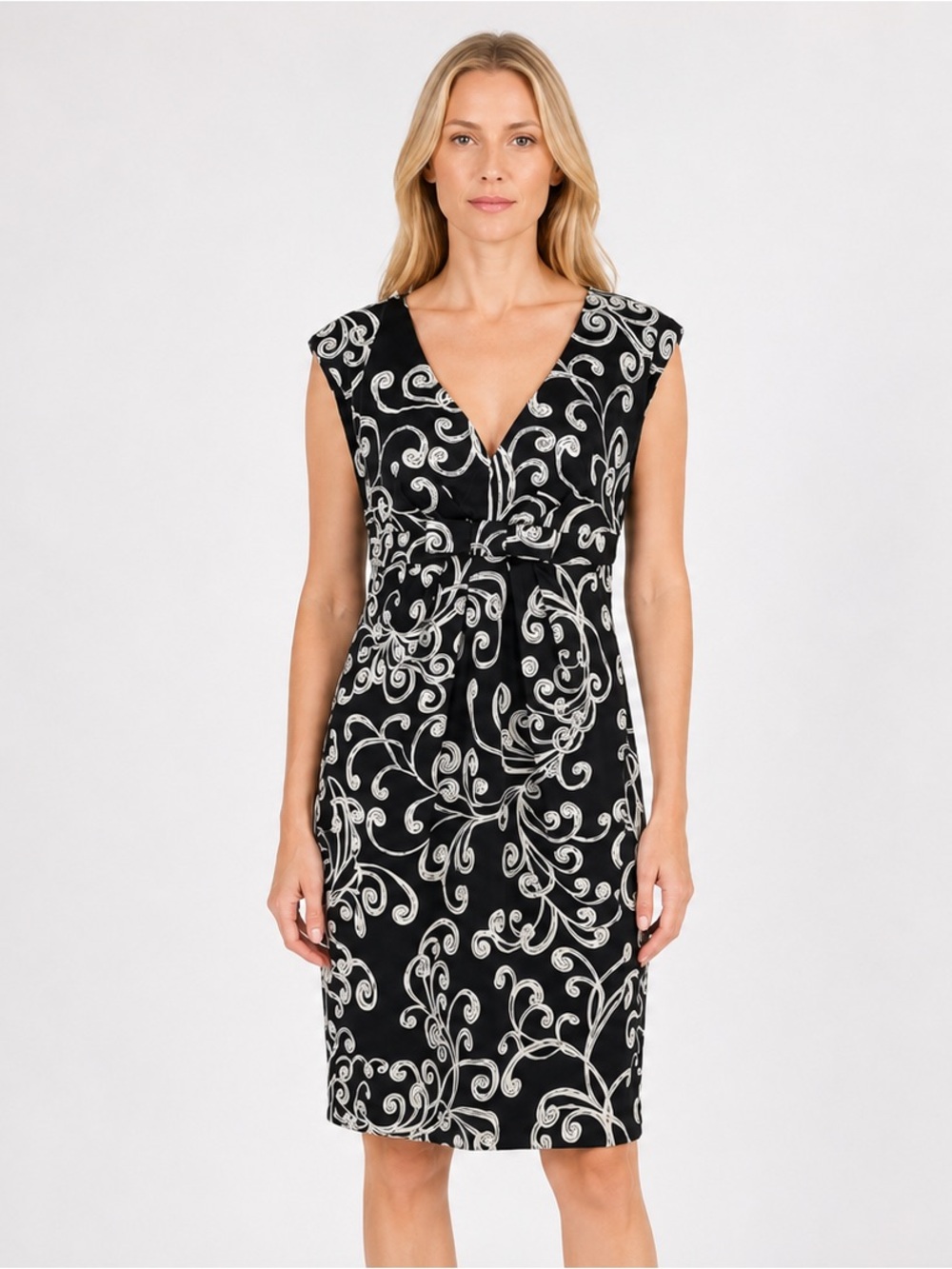 DONNA RICCO New York Black/White Scroll Design Bow Front Sheath Dress Size 12